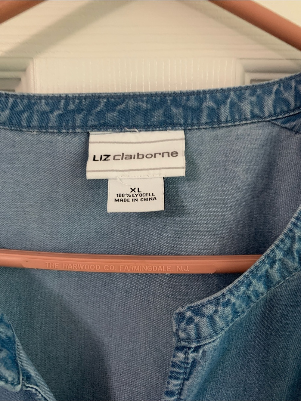 Liz Claiborne Blue Chambray Split-Neck Tunic Blouse - Picture 2 of 7